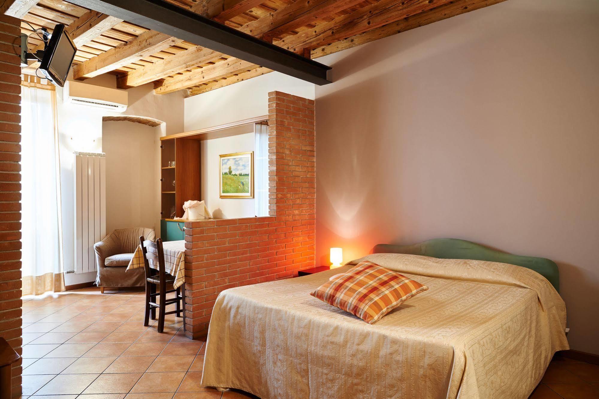 Antico Borgo Aparthotel Μπέργκαμο Εξωτερικό φωτογραφία
